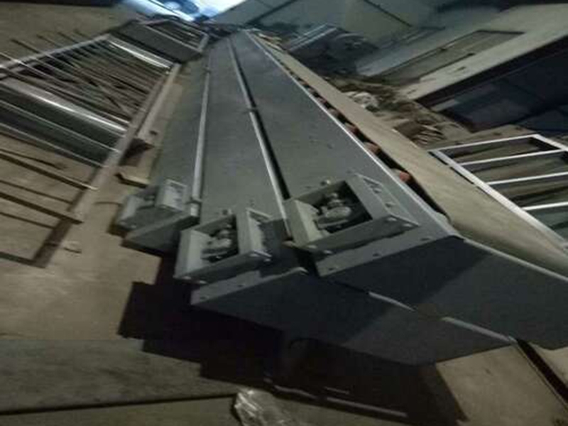 皮帶輸送機(jī)